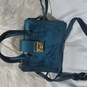 a.n.d ea wy bags